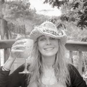 Meet your Posher, Diane